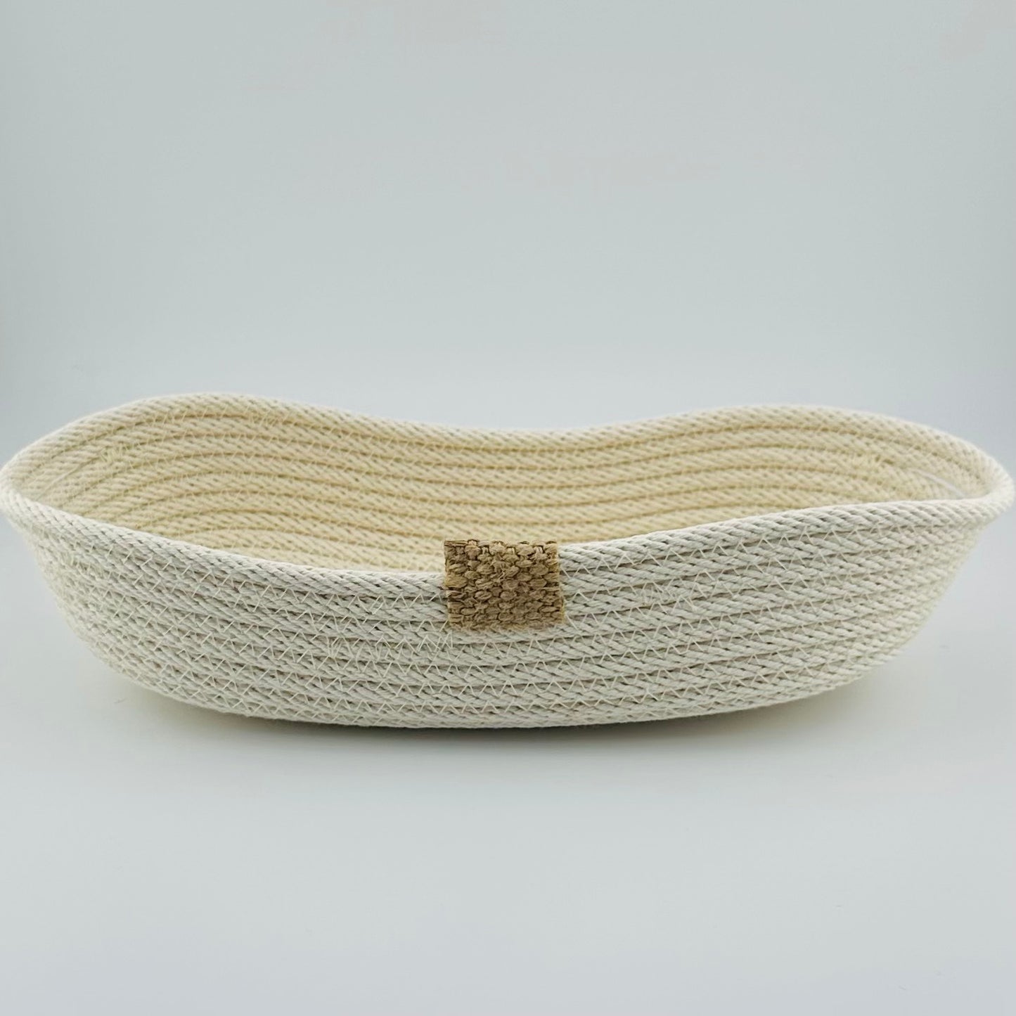 MEDIUM OVAL BASKET/REMOTE BOAT