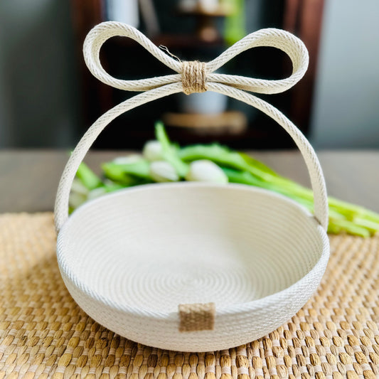 THE BOW BASKET